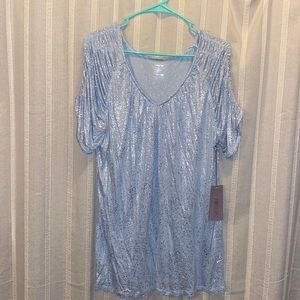 Jennifer Lopez showy top